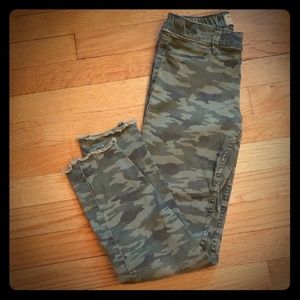 Girls Camo Jeans